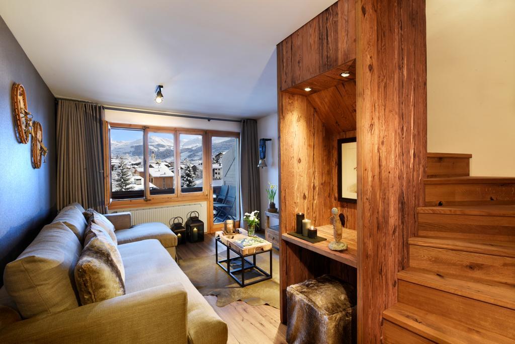 La Val Hotel & Spa Breíl Екстериор снимка