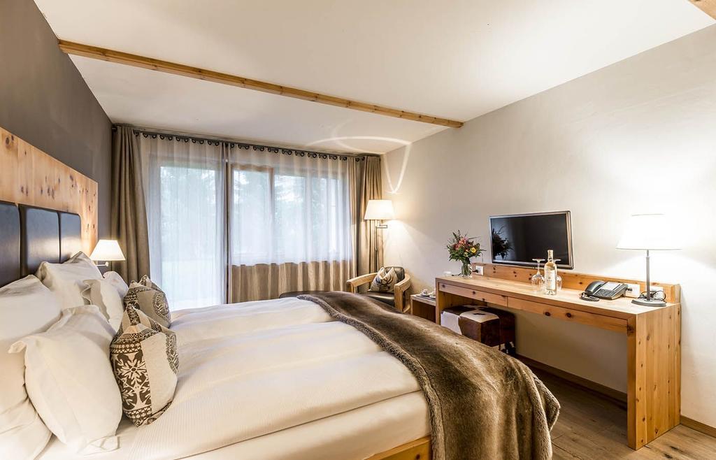 La Val Hotel & Spa Breíl Екстериор снимка